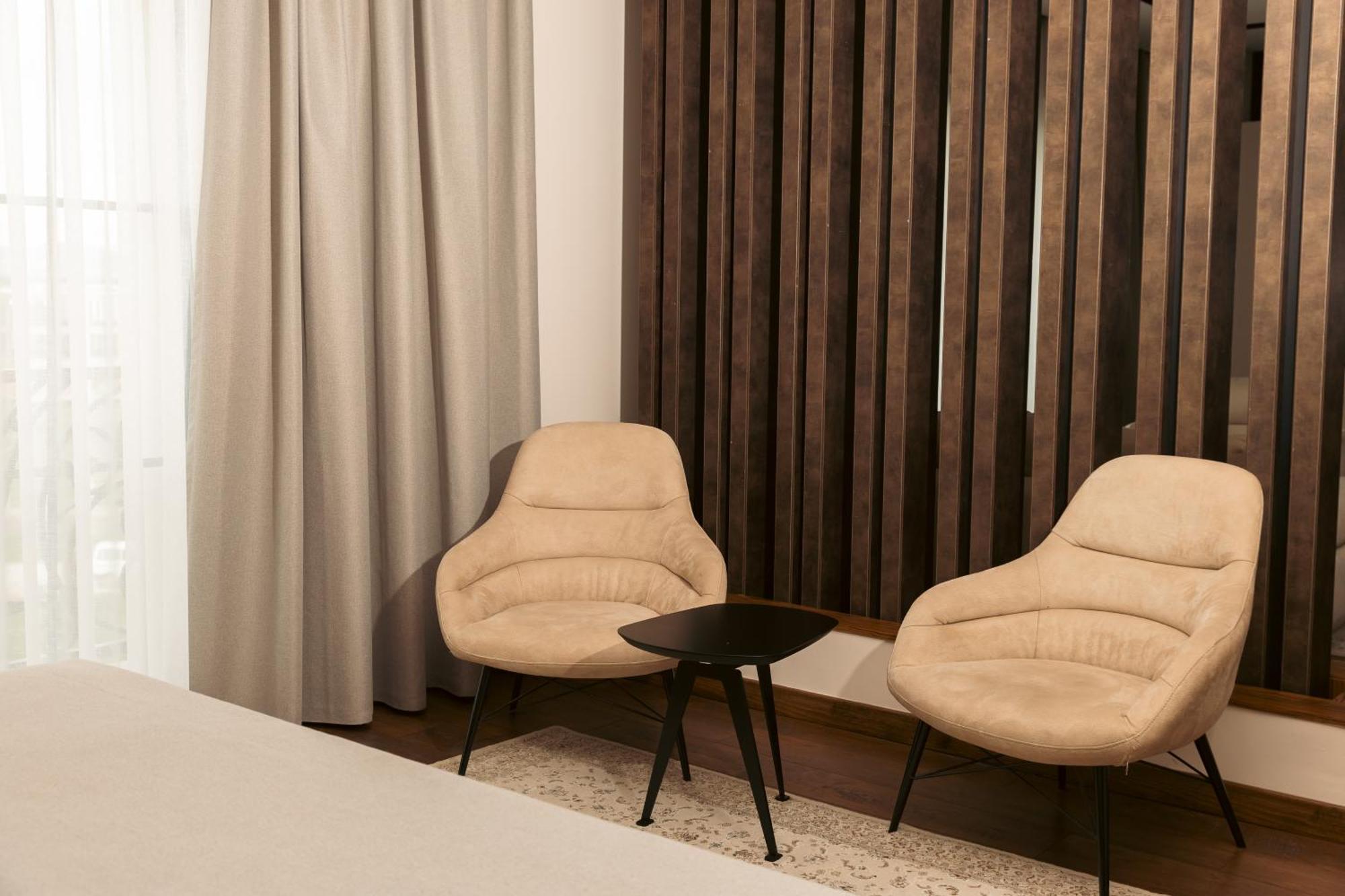 Venus Hotel Lipjan 外观 照片