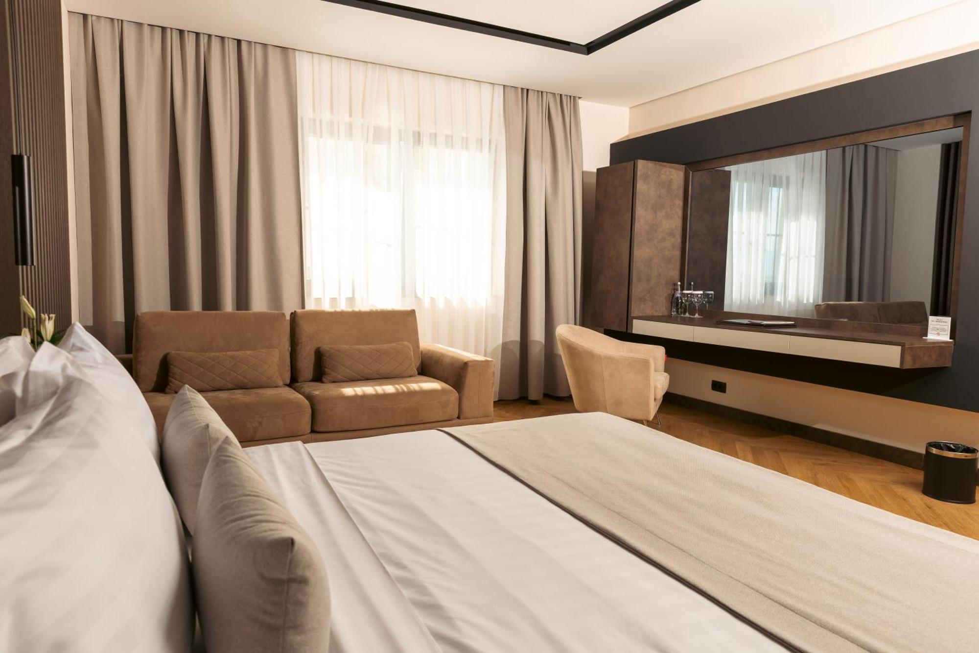 Venus Hotel Lipjan 外观 照片