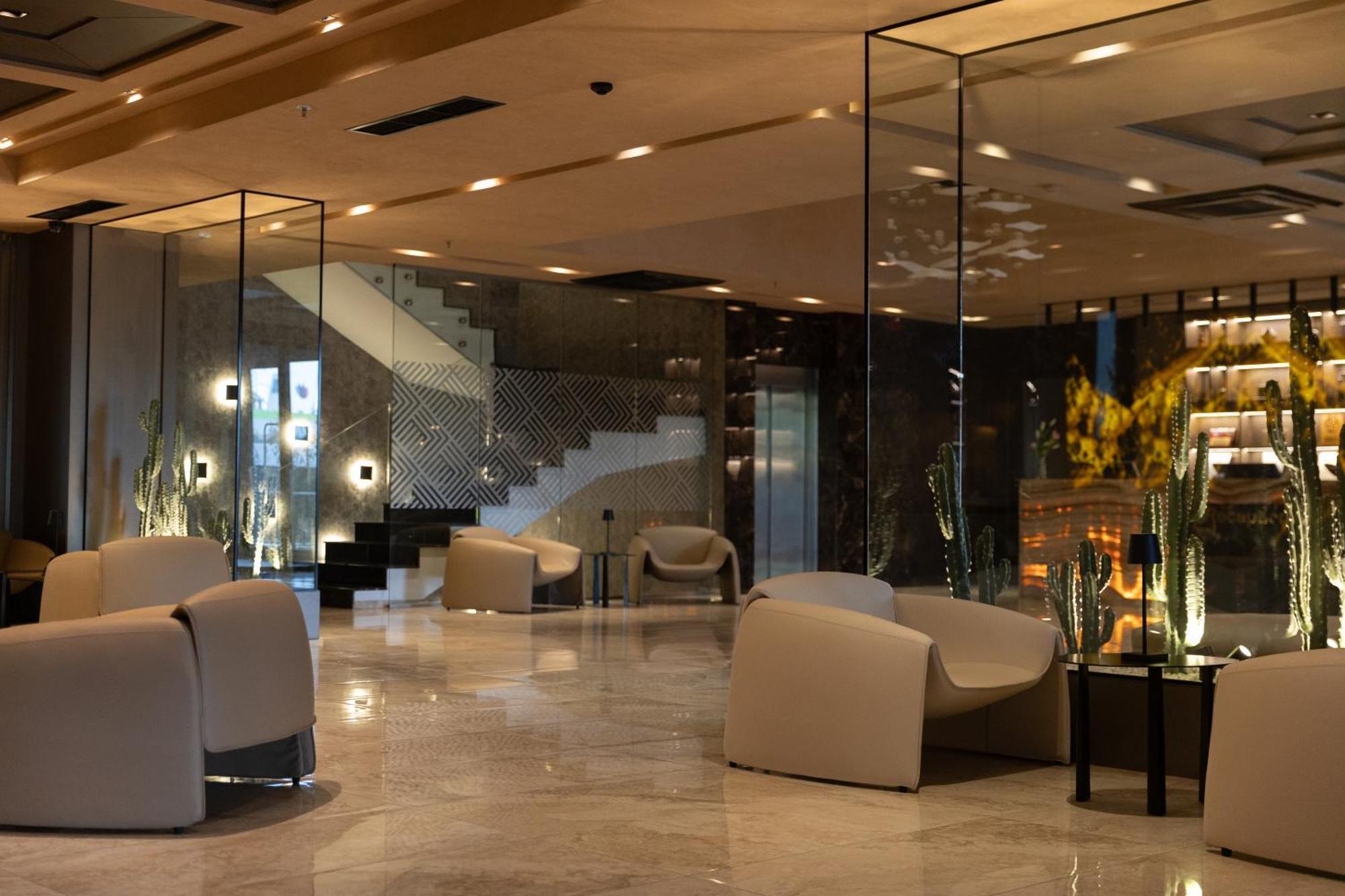 Venus Hotel Lipjan 外观 照片