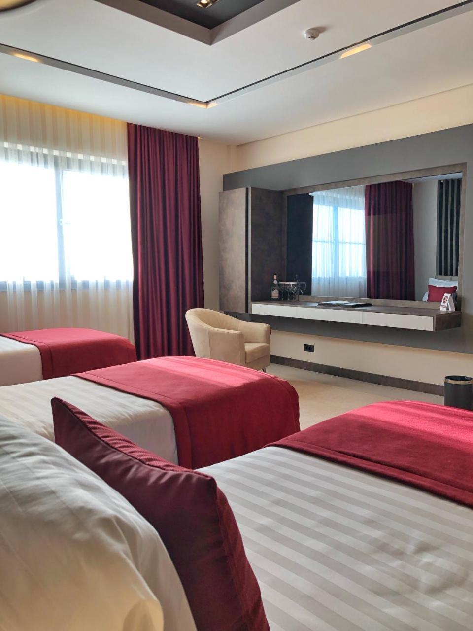 Venus Hotel Lipjan 外观 照片